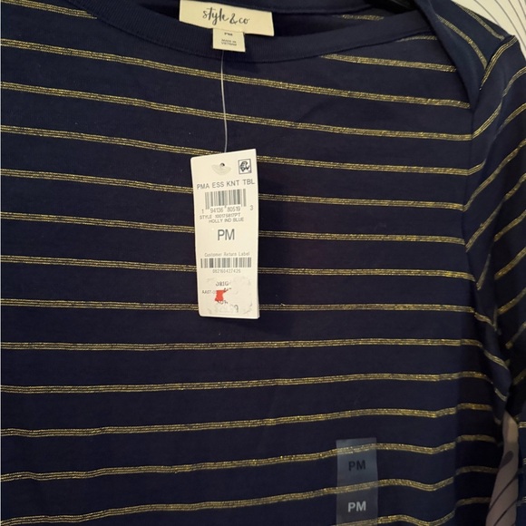 Style & Co. Fitted Blue and Black Long Sleeve Tee - Picture 3 of 3